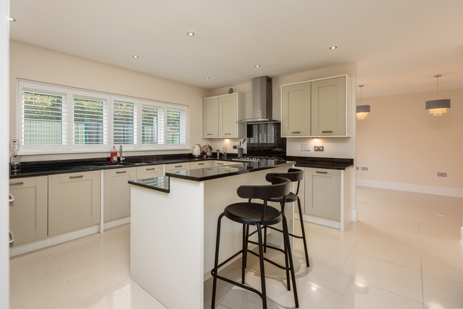 White Knight Gardens, Bishopston, Swansea, SA3 3DR